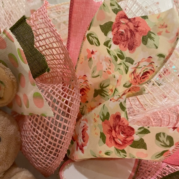 EASTER WREATH Spring Wreath with removable bunny! Victorian vibe with soft color - Picture 6 of 9